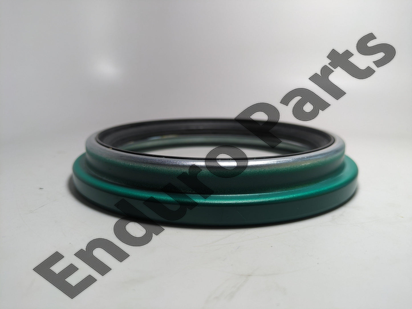 White 027074742 Seal