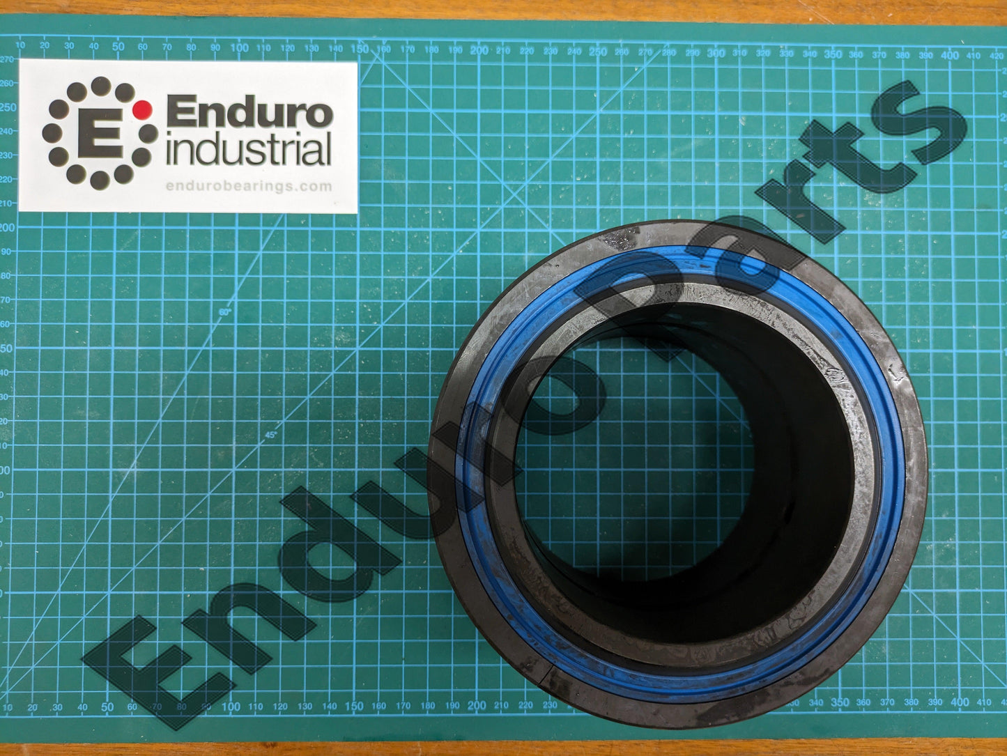 Taylor 2007-300 Roller bearing