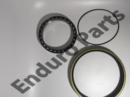 Gradall 7024748 seal